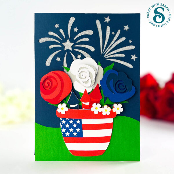 4th July Flower Pot with Roses - Image 4