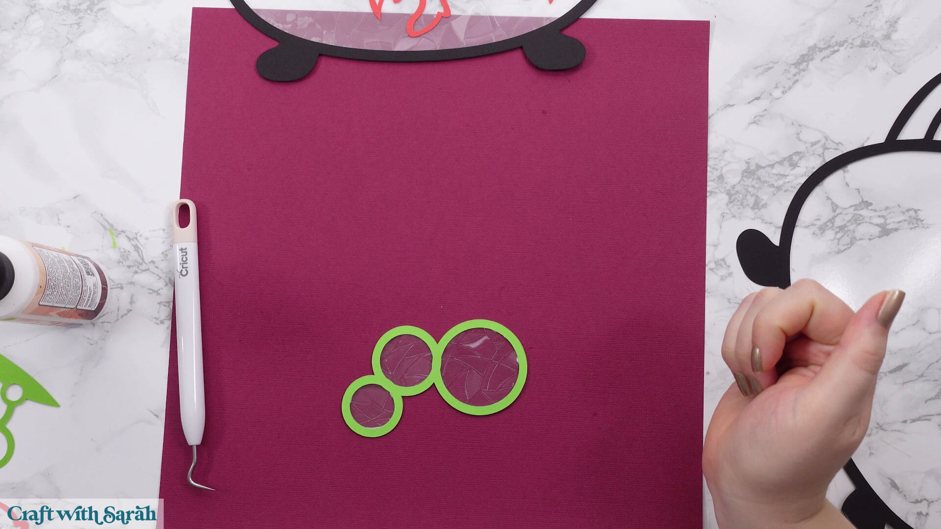 Window cling cauldron 12