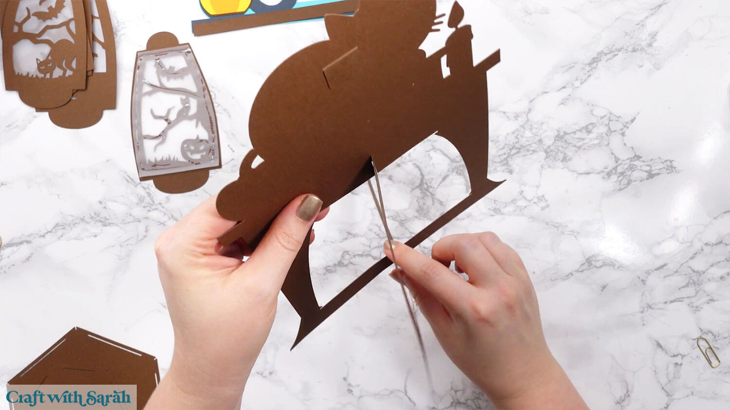 Halloween lantern craft tutorial 27