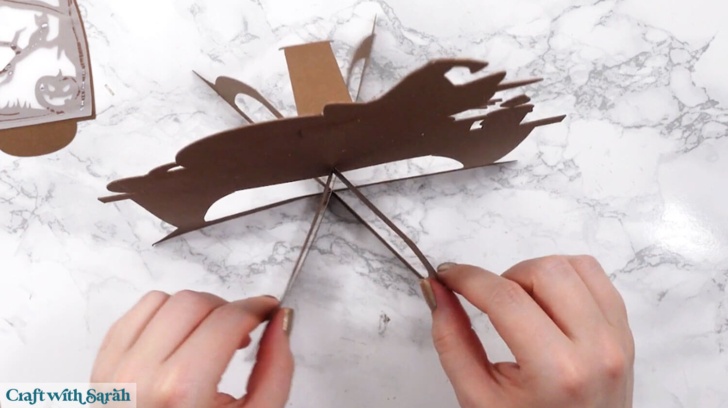 Halloween lantern craft tutorial 28