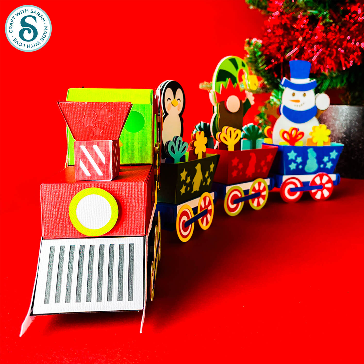 3D train Cricut project for Christmas