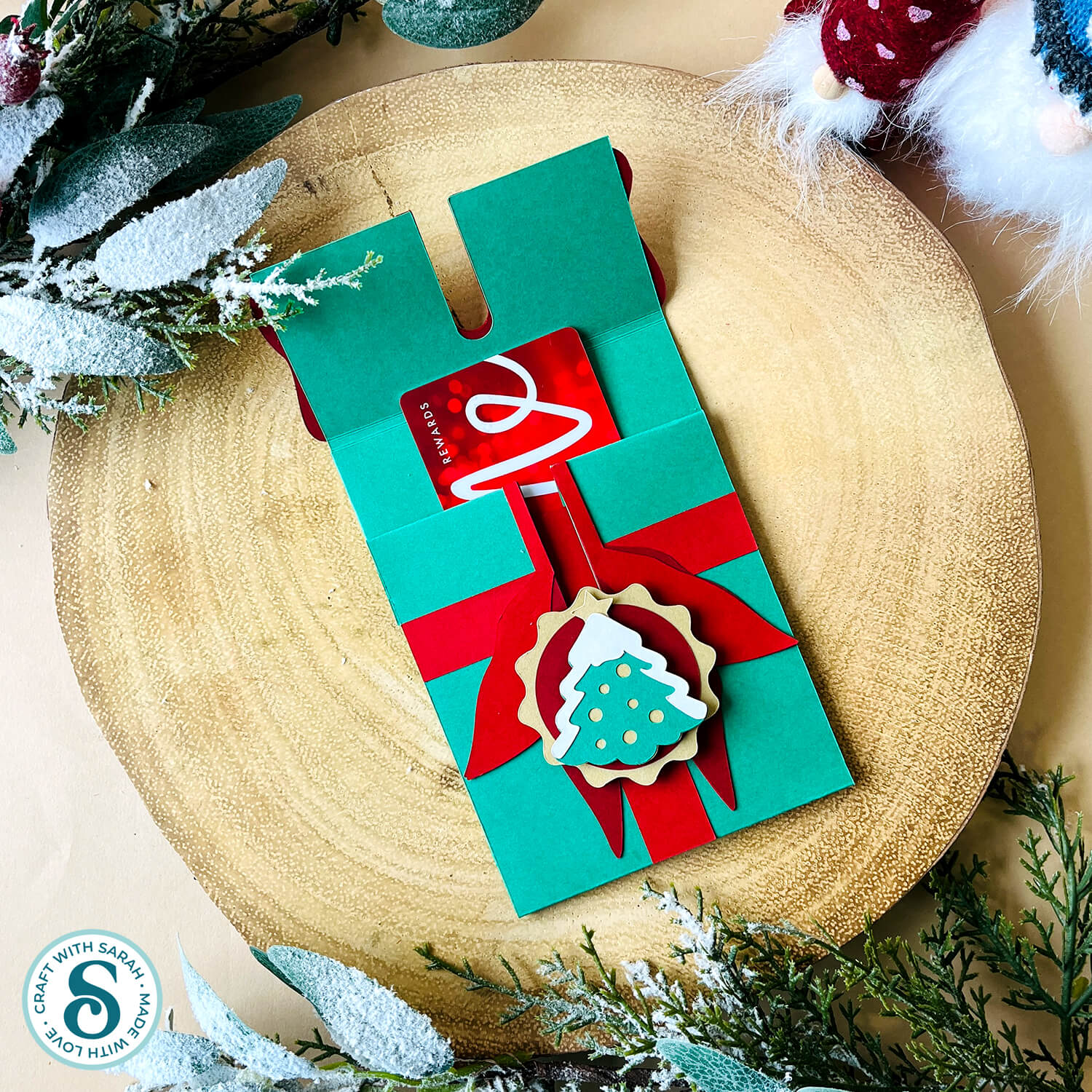 Gift card holder for Christmas by Craft with Sarah