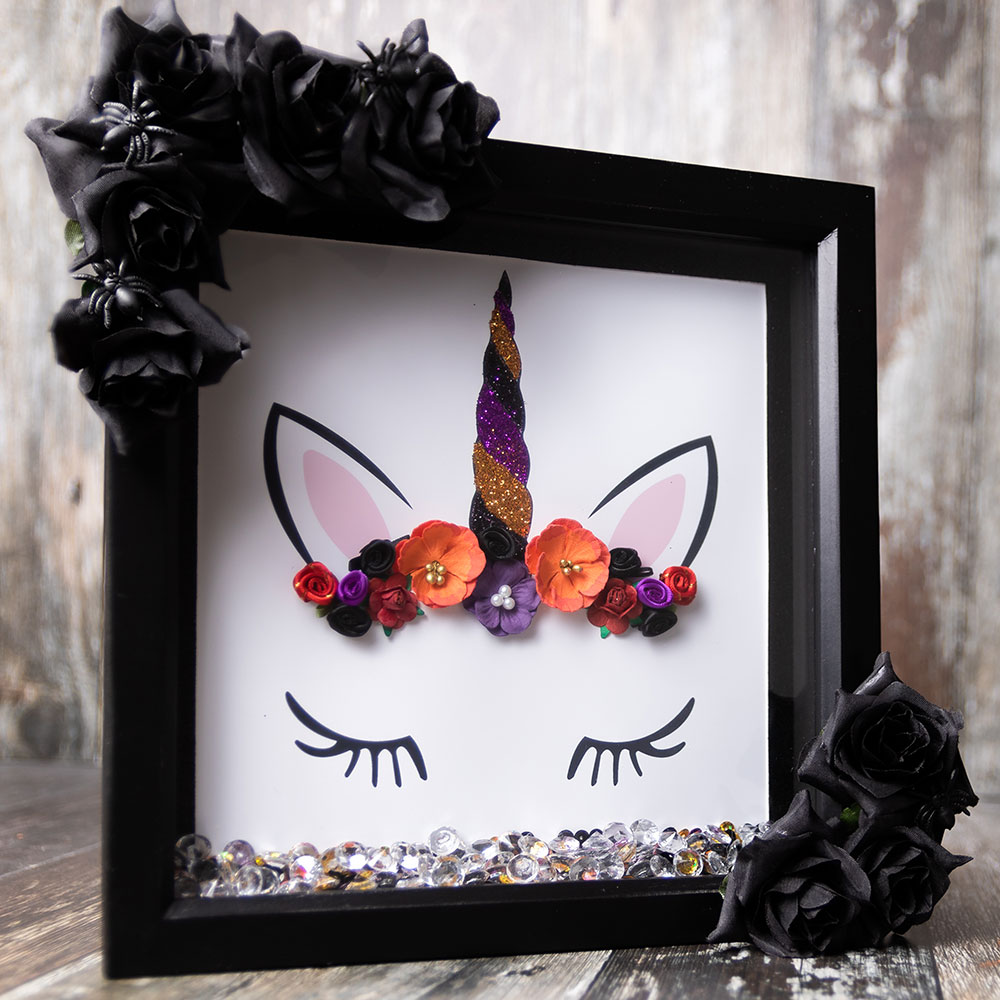 Halloween unicorn craft frame to DIY for Halloween