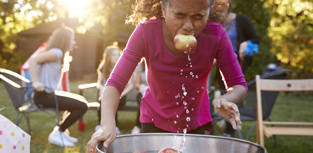 7 Fun Halloween Games for the Whole Family