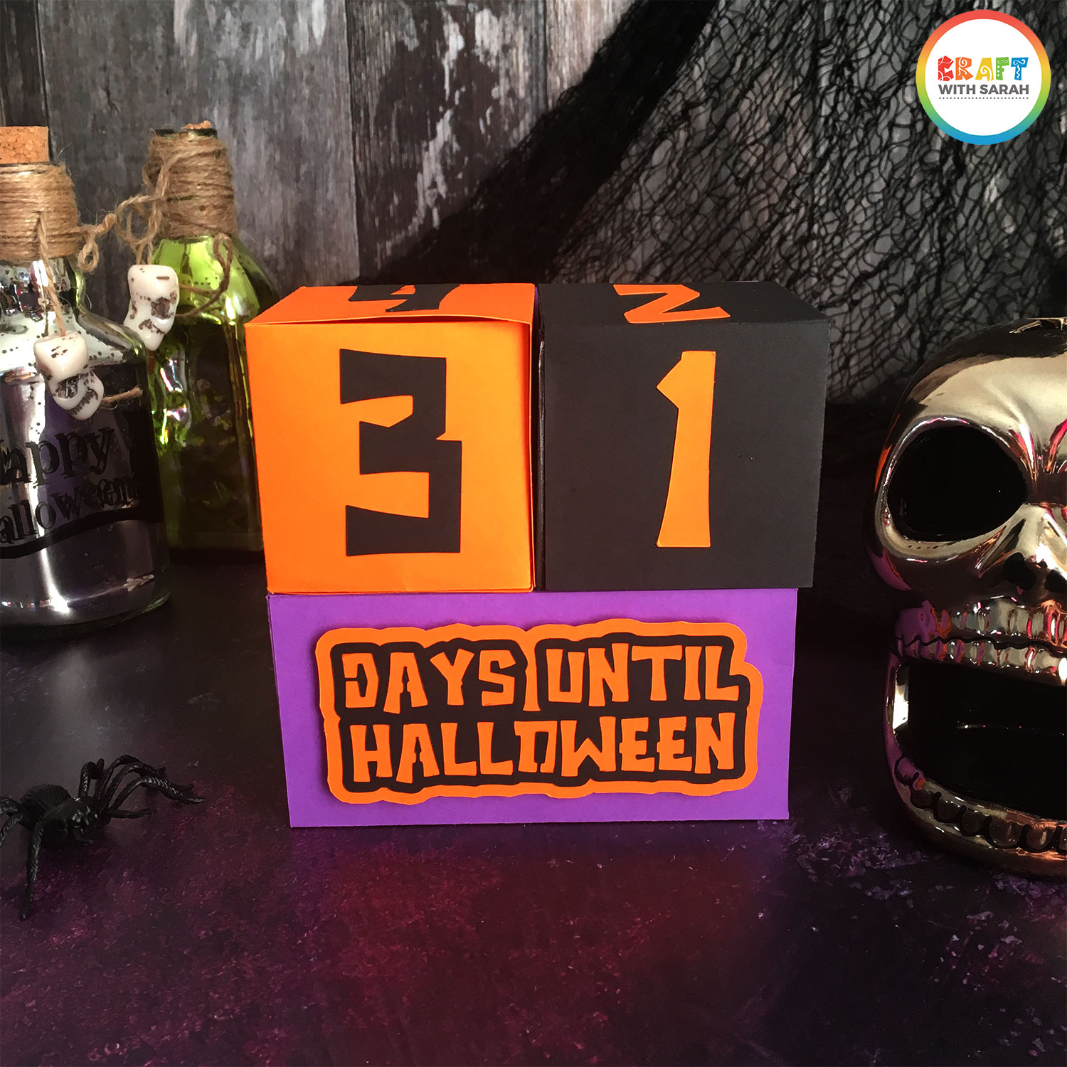 DIY Cricut Halloween countdown cubes to make