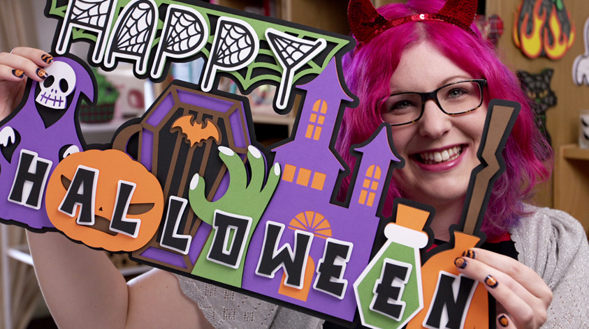 Make a GIANT Halloween Sign with your Cricut
