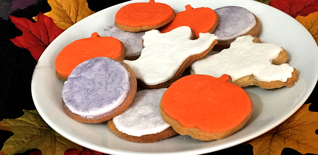 Make Fun Halloween Cookie Stencils with a Cricut
