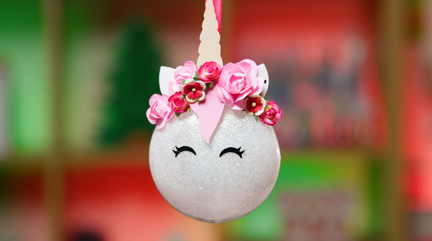 DIY Glitter Ornaments: The EASIEST Way to Glitter Ornaments