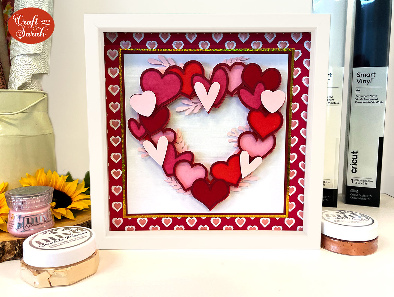 Heart wreath frame