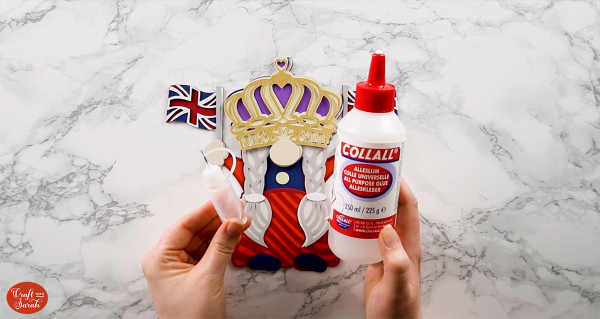 Collall glue bottle