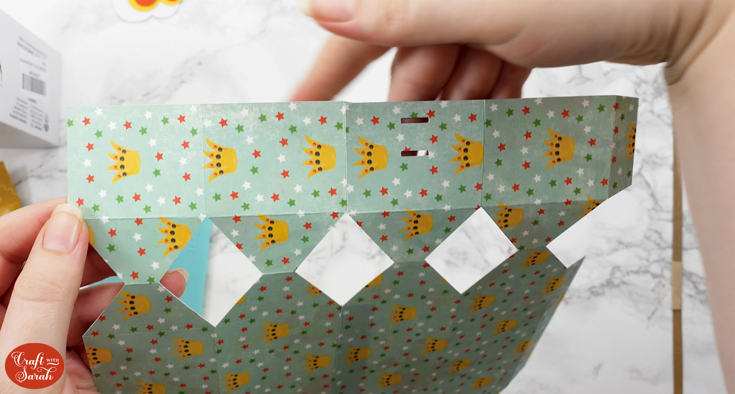 CCC 2023 Day 20 ☃️ DIY Christmas Crackers - Craft with Sarah